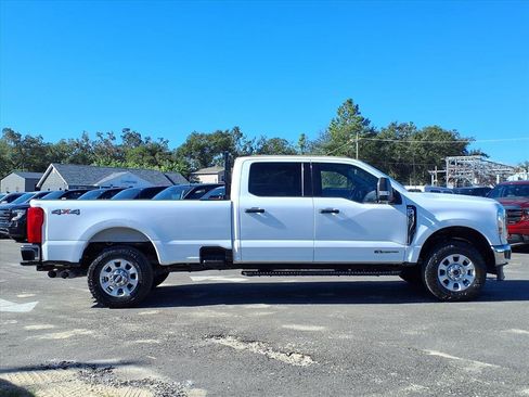 Used 2024 Ford F350 XLT image 8