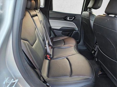 Used 2025 Jeep Compass Limited AWD/4WD image 17