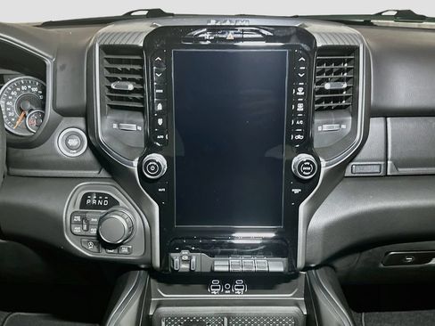 New 2026 RAM 1500 Big Horn AWD/4WD image 9