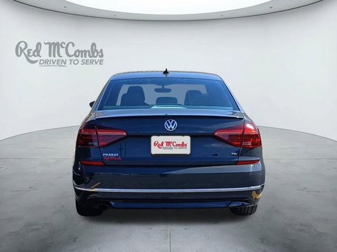 Used 2018 Volkswagen Passat 2.0T R-Line image 4