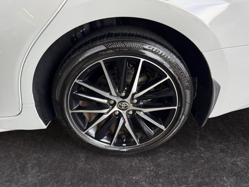 Used 2023 Toyota Camry SE FWD image 14