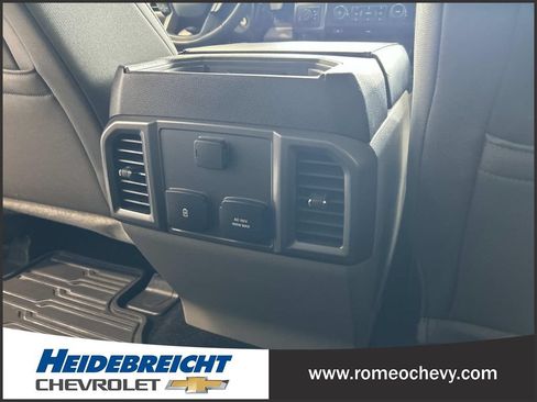 Used 2017 Ford F150 XLT w/ Equipment Group 302A Luxury AWD/4WD image 17