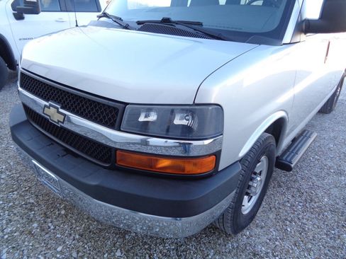 Used 2014 Chevrolet Express 3500 LT w/ LT Preferred Equipment Group RWD image 66