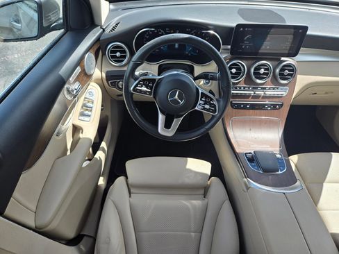 Used 2020 Mercedes-Benz GLC 300 image 14