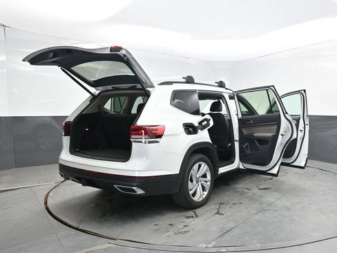 Used 2023 Volkswagen Atlas SE AWD/4WD image 39