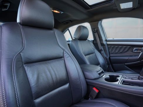 Used 2019 Ford Taurus SEL w/ Equipment Group 201A image 25