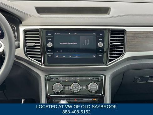 Used 2023 Volkswagen Atlas SE w/ Panoramic Sunroof Package AWD/4WD image 17