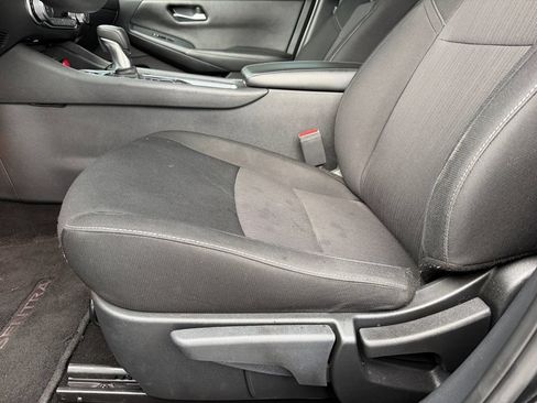 Used 2023 Nissan Sentra SV FWD image 11