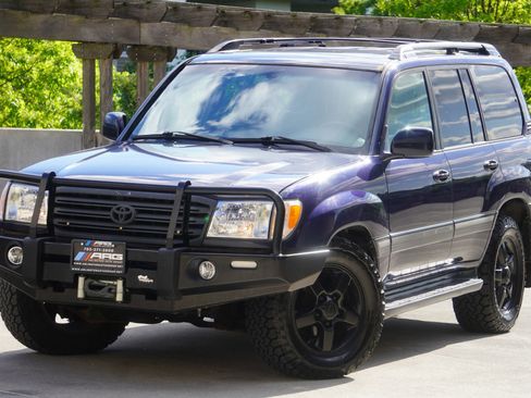 Used 2004 Toyota Land Cruiser image 4