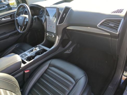 Used 2024 Ford Edge SEL image 14