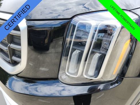 Certified 2024 Kia Telluride SX w/ Towing Package FWD image 36