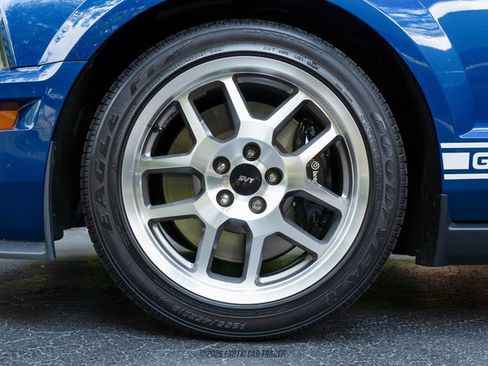 Used 2008 Ford Mustang Shelby GT500 RWD image 82