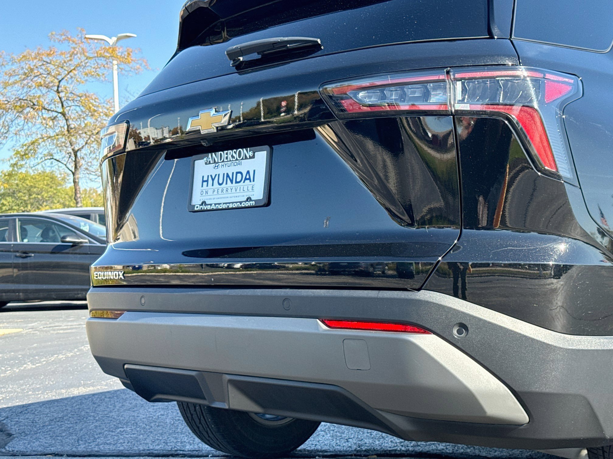 Used 2025 Chevrolet Equinox LT FWD image 6
