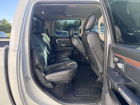 Used 2014 RAM 2500 Laramie w/ Convenience Group AWD/4WD image 20