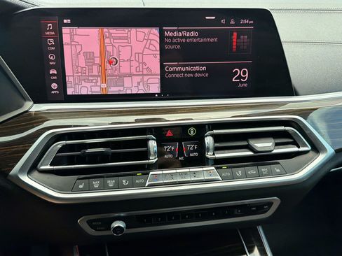 Used 2021 BMW X5 xDrive40i w/ Premium Package AWD/4WD image 20