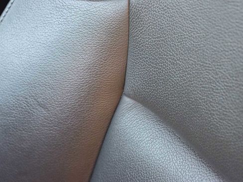 Used 2016 Honda Odyssey Touring image 25