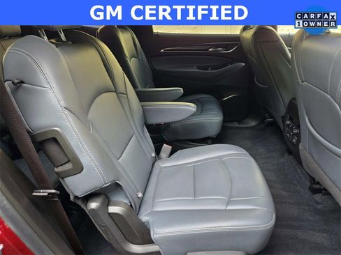 Certified 2024 Buick Enclave Premium image 17