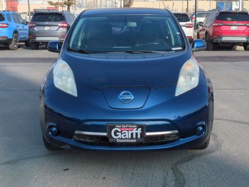 Used 2016 Nissan Leaf SV image 11