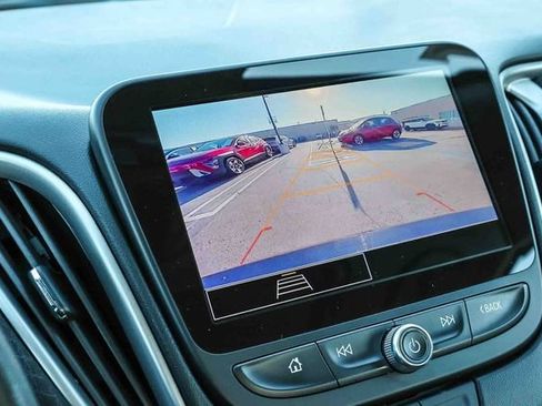 Used 2024 Chevrolet Malibu LT FWD image 28