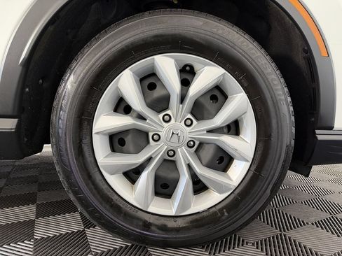 Used 2023 Honda CR-V LX image 25