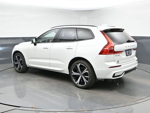 Used 2025 Volvo XC60 B5 Ultra w/ Protection Package Premier AWD/4WD image 7