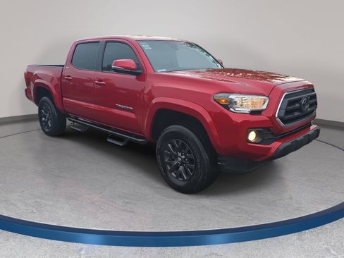 Used 2023 Toyota Tacoma SR5 w/ Technology Package RWD image 3