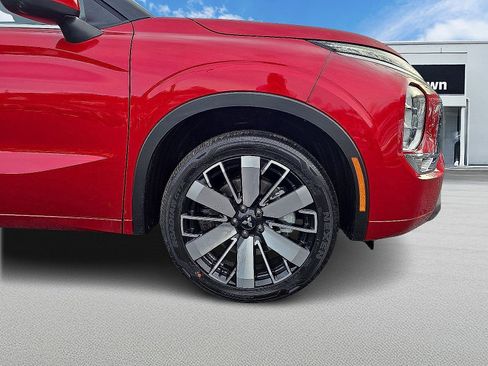 New 2026 Mitsubishi Outlander SEL AWD/4WD image 2
