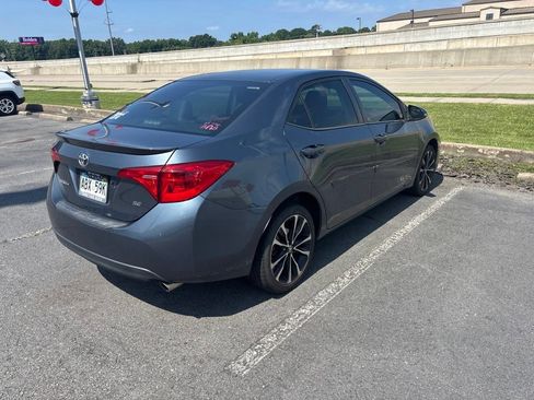 Used 2017 Toyota Corolla SE w/ Body Protection Package FWD image 4