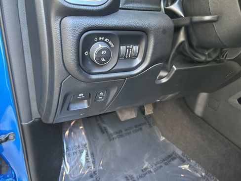 Certified 2025 RAM 1500 Big Horn image 38