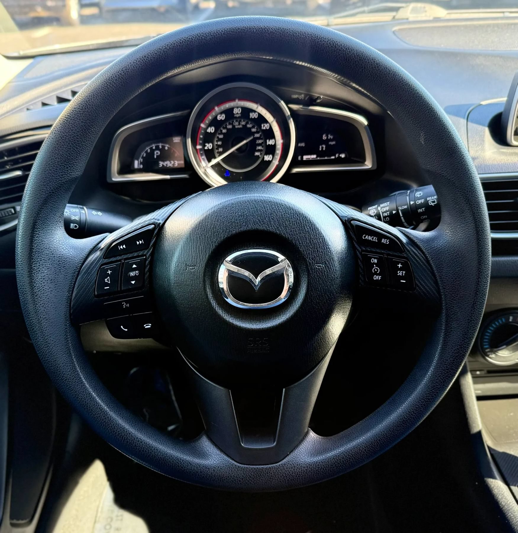 Used 2014 MAZDA MAZDA3 i Sport FWD image 11