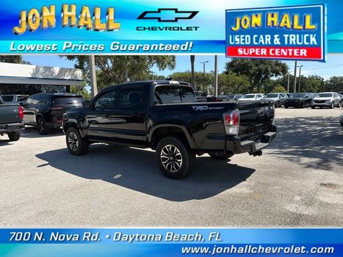 Used 2022 Toyota Tacoma TRD Sport w/ Technology Package RWD image 6
