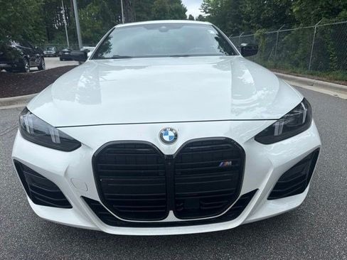 Used 2025 BMW M440i Coupe w/ Premium Package RWD image 2