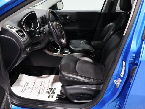 Used 2019 Jeep Compass Latitude w/ Popular Equipment Group image 11