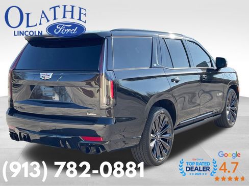 Used 2023 Cadillac Escalade V image 5