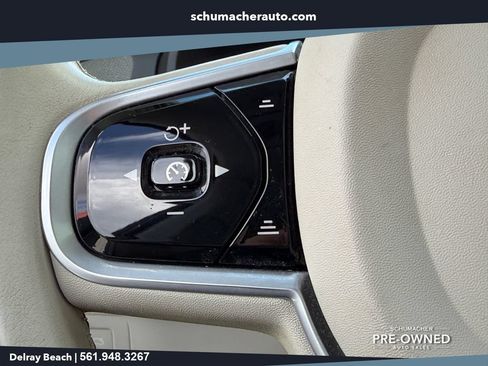 Used 2019 Volvo XC90 T6 Momentum AWD/4WD image 25