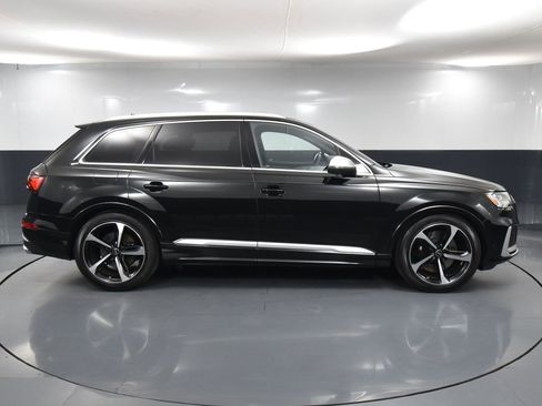 Used 2024 Audi SQ7 Premium Plus image 3