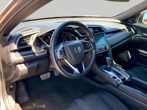 Used 2019 Honda Civic Sport image 18