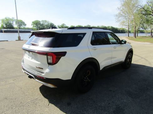 New 2026 Ford Explorer Tremor AWD/4WD image 4