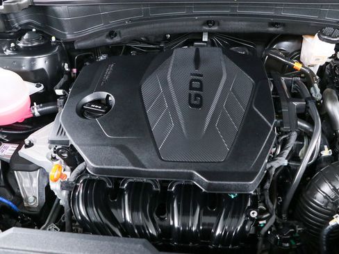 Used 2023 Kia Sportage EX FWD image 29