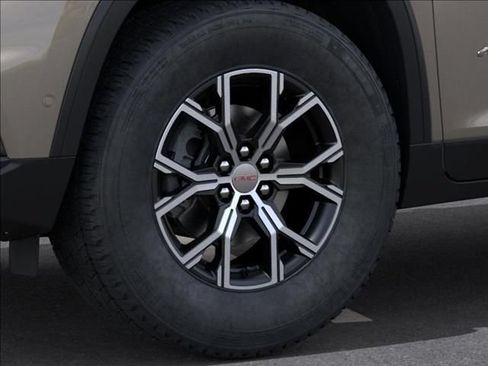 New 2026 GMC Acadia AT4 w/ Luxury Package AWD/4WD image 11