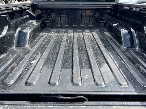 Used 2020 Jeep Gladiator Rubicon AWD/4WD image 19