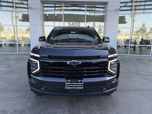 Used 2025 Chevrolet Suburban RST image 2