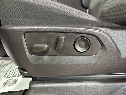 Used 2022 GMC Sierra 1500 Elevation image 12