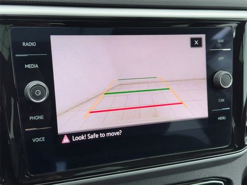 Used 2023 Volkswagen Atlas Cross Sport SEL Premium R-Line image 24