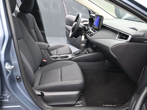 Used 2026 Toyota Corolla LE FWD image 25