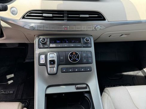 Used 2020 Hyundai Palisade Limited AWD/4WD image 37