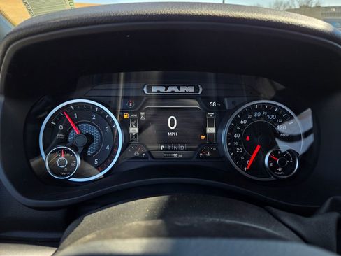 New 2026 RAM 2500 Big Horn AWD/4WD image 18