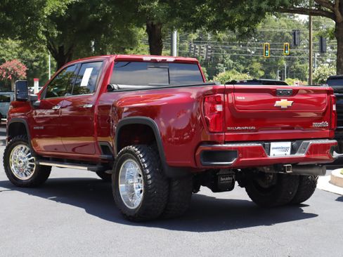 Used 2022 Chevrolet Silverado 3500 High Country AWD/4WD image 3