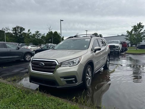 Used 2019 Subaru Ascent Limited w/ Popular Package #3 AWD/4WD image 11
