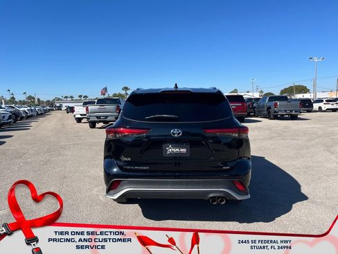 Used 2022 Toyota Highlander XSE image 6